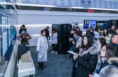 聚力产业培育，壮大优势产业集群——计算机网络科技技术开发的战略路径